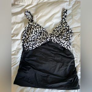 Women’s tankini size 8 land’s end black